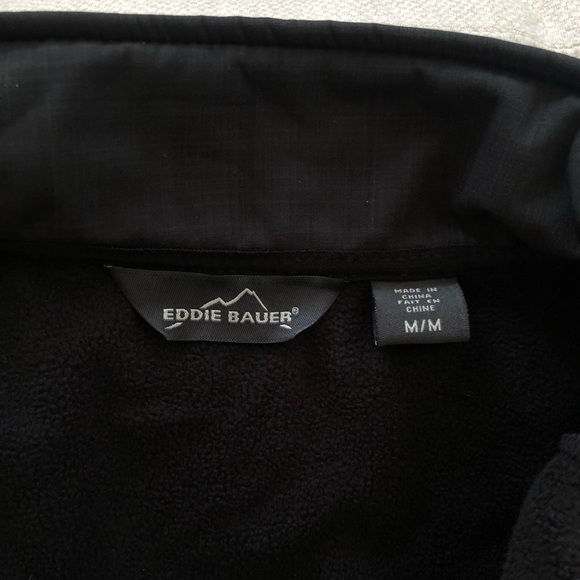 Eddie Bauer Men’s Red Hat Shaded Crosshatch Soft Shell Black Jacket - Picture 11 of 16